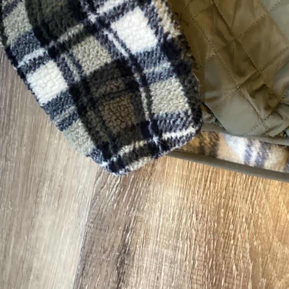 Love Tree Green and White Plaid Teddy Jacket - Picture 2 of 6